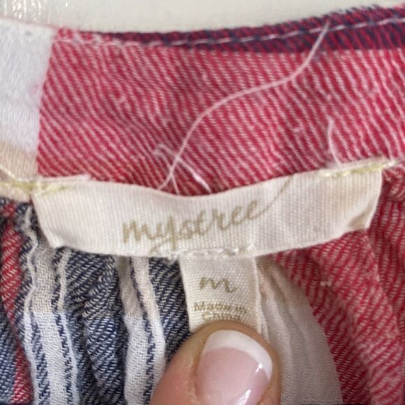 MYSTREE lightweight plaid sleeveless top. Size medium. - Picture 3 of 4